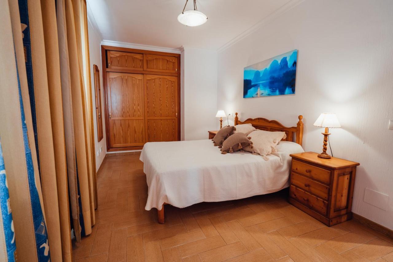 Apartamentos Punta Prima Beach Екстер'єр фото