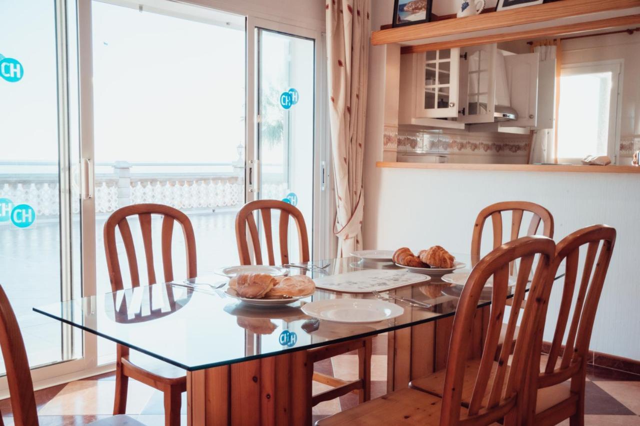Apartamentos Punta Prima Beach Екстер'єр фото