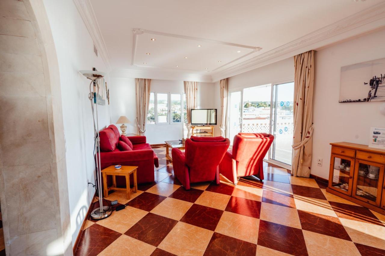 Apartamentos Punta Prima Beach Екстер'єр фото