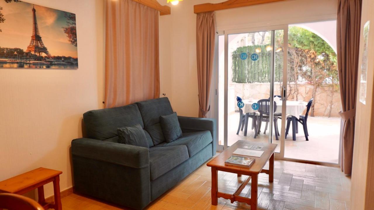 Apartamentos Punta Prima Beach Екстер'єр фото