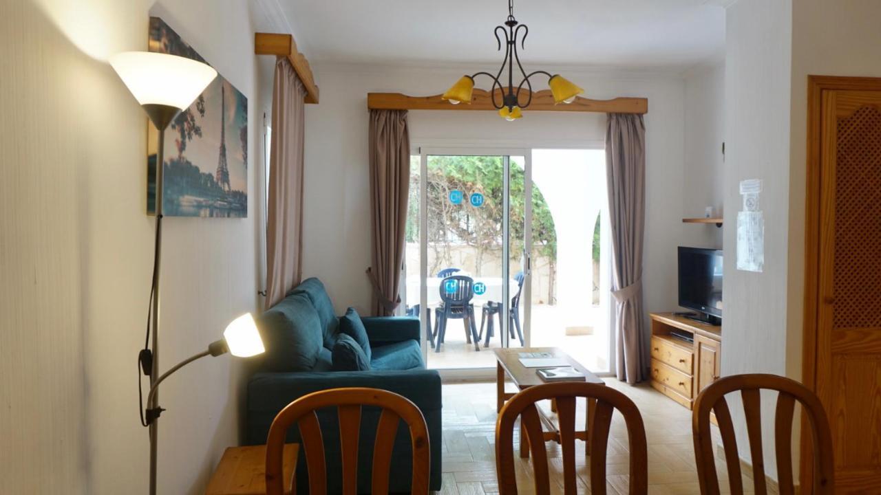 Apartamentos Punta Prima Beach Екстер'єр фото