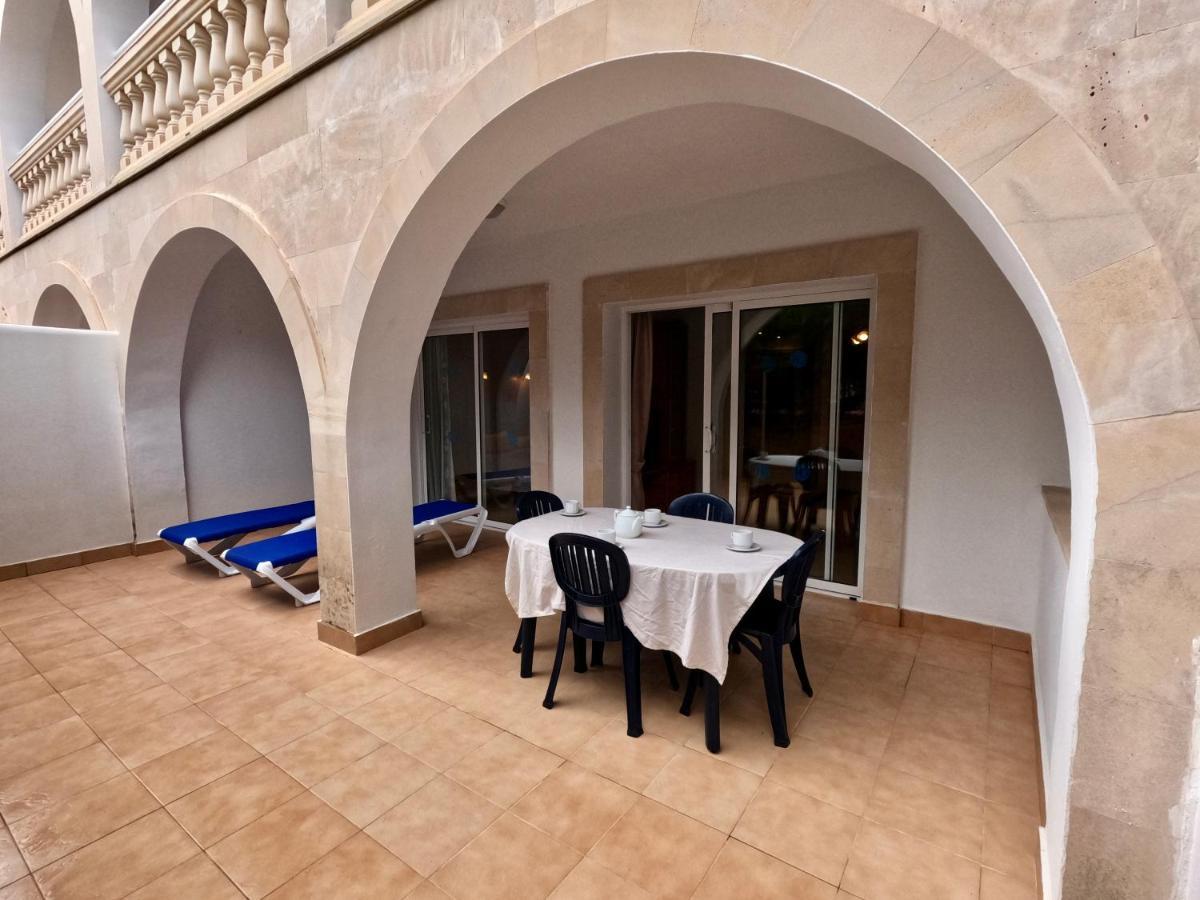 Apartamentos Punta Prima Beach Екстер'єр фото